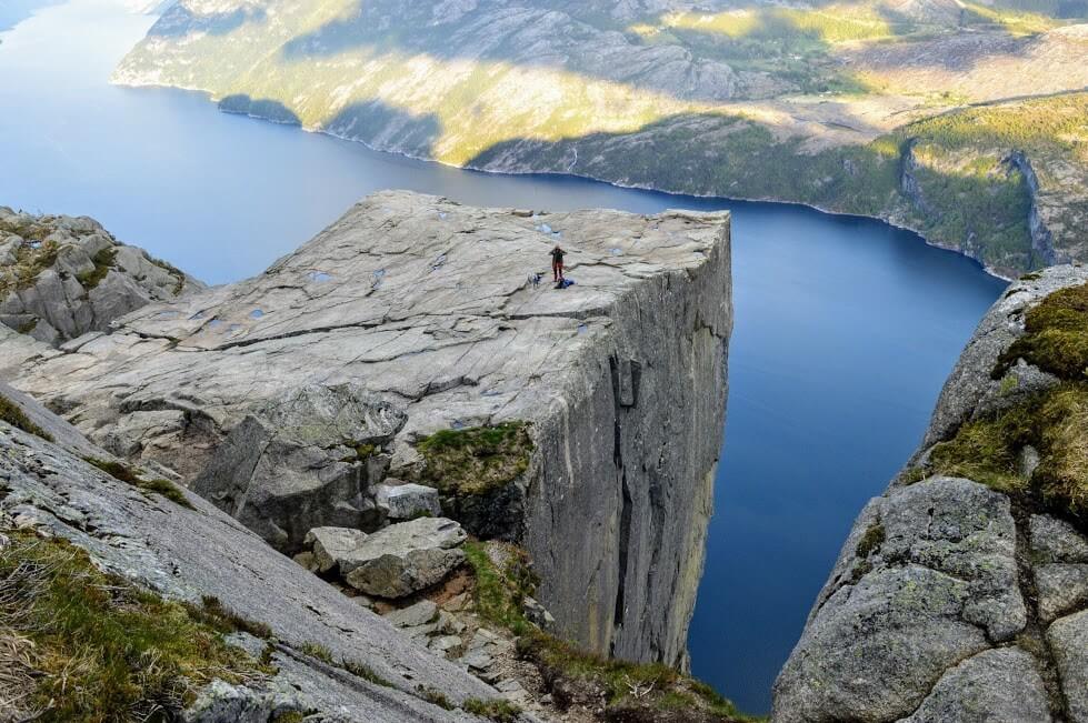 hike pulpit rock