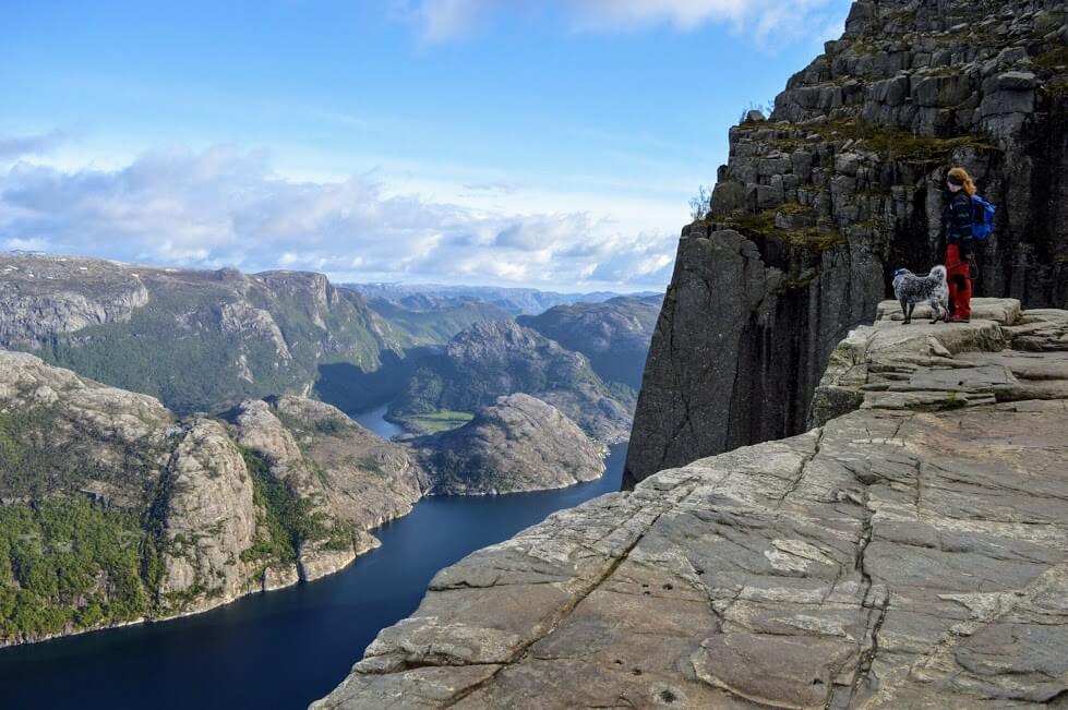 hike pulpit rock